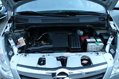 Opel Agila 1.2 Automatik Edition