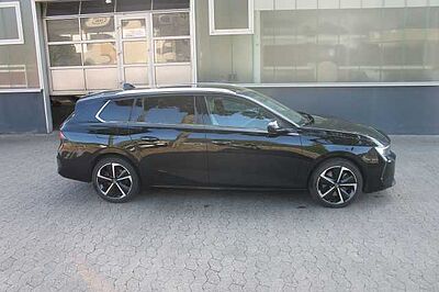 Opel Astra Sports Tourer Plug-In-Hybrid Business Elegance