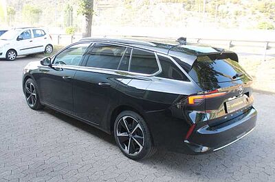 Opel Astra Sports Tourer Plug-In-Hybrid Business Elegance