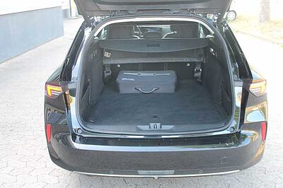 Opel Astra Sports Tourer Plug-In-Hybrid Business Elegance