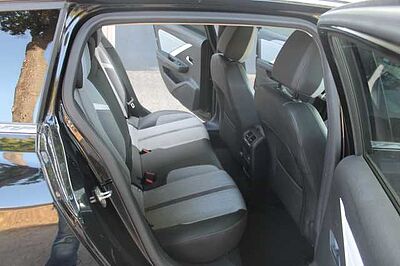 Opel Astra Sports Tourer Plug-In-Hybrid Business Elegance