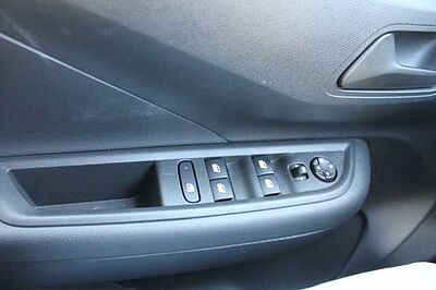Opel Frontera 1.2 DI Hybrid 48V eDCT Edition