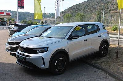 Opel Frontera 1.2 DI Hybrid 48V eDCT Edition