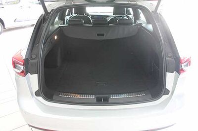 Opel Insignia Sports Tourer Diesel 2.0 Aut. Elegance